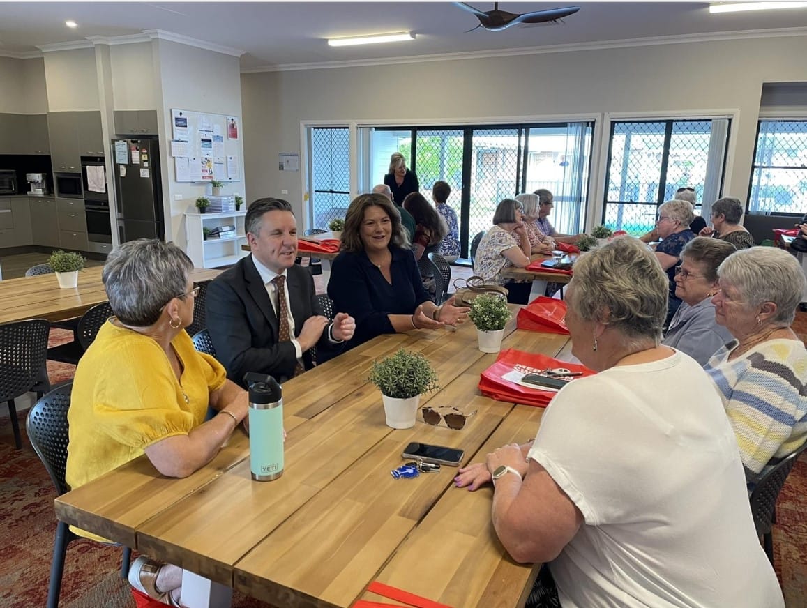 What happened when Health and Aged Care Minister Mark Butler called in to Oak Tree Retirement Villages Rutherford