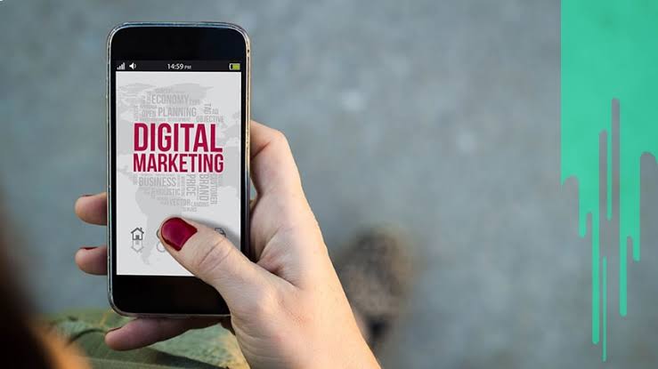 RV Digital Marketing: Product vs Community post image