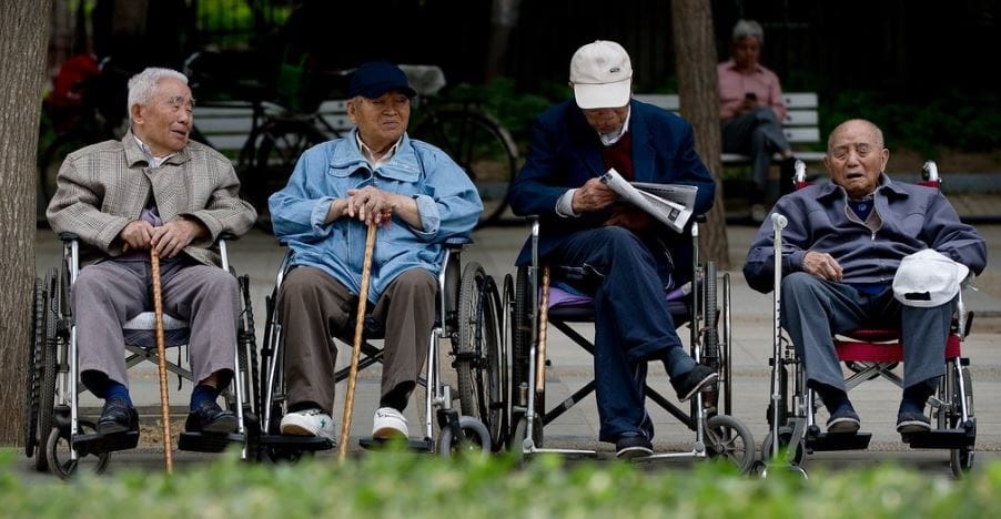 China: Beijing orders weekly home visits for the elderly post image