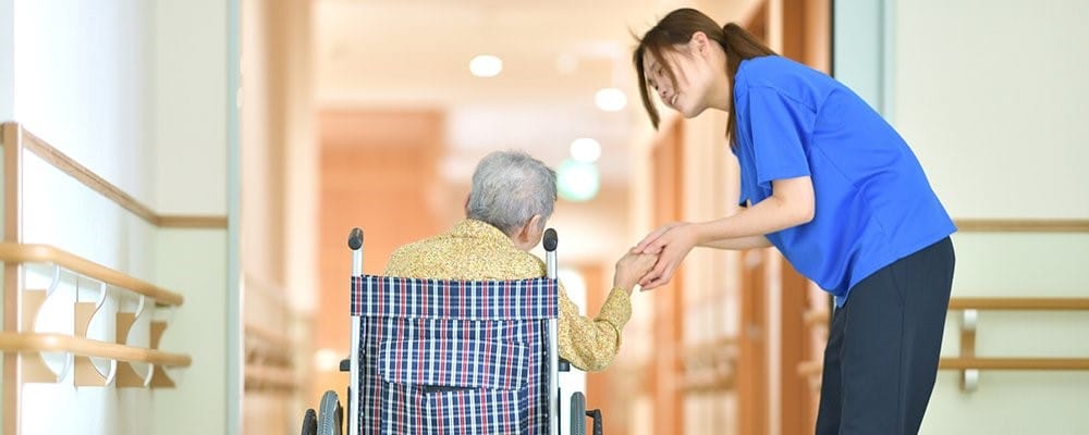 Student aged care worker visas extended to try to address workforce shortages post image