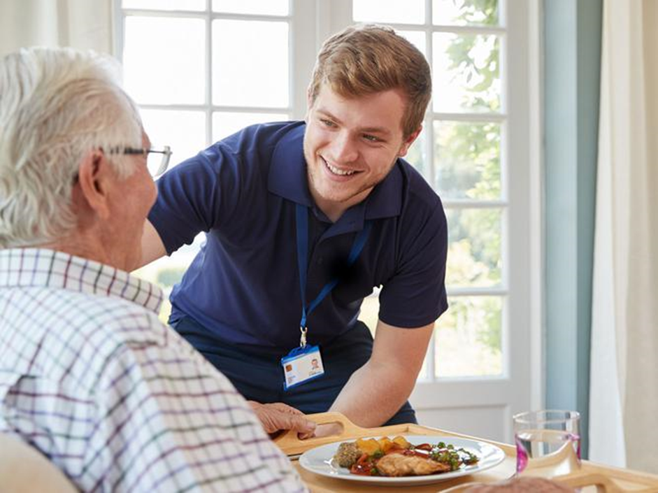 Australian Government providing funding to give 740 aged care nurses extra training post image