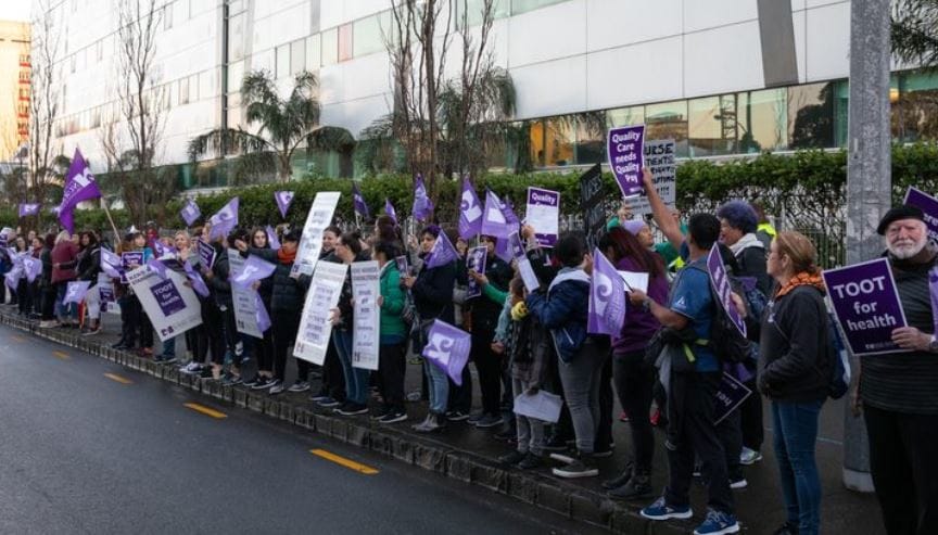 NZ aged care homes need nurses – they’ve hit a record 10% nursing vacancy rate as nurses “drift” to public hospitals post image