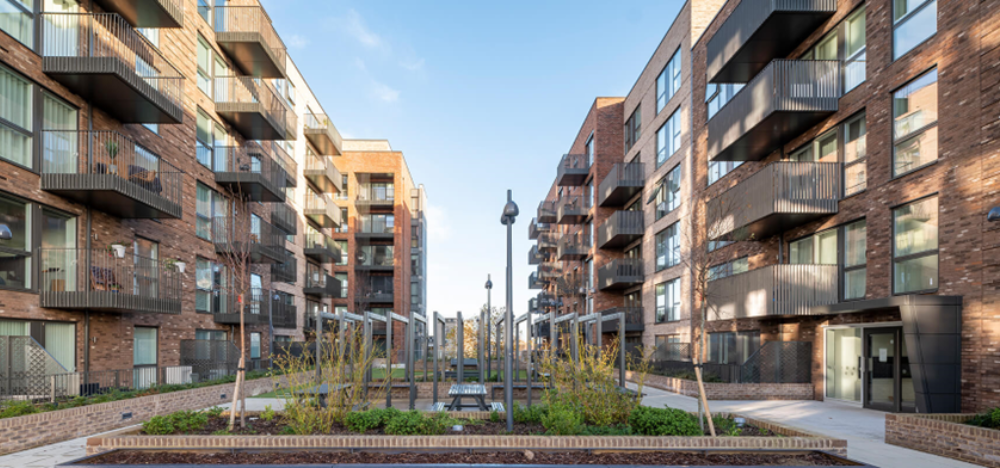 Long-term bonds: a new funding solution for Australian village operators? post image