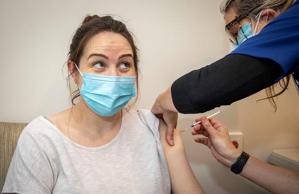 COVID-19 vaccine order for Sydney in-home and community providers as advice updated for pregnant women post image